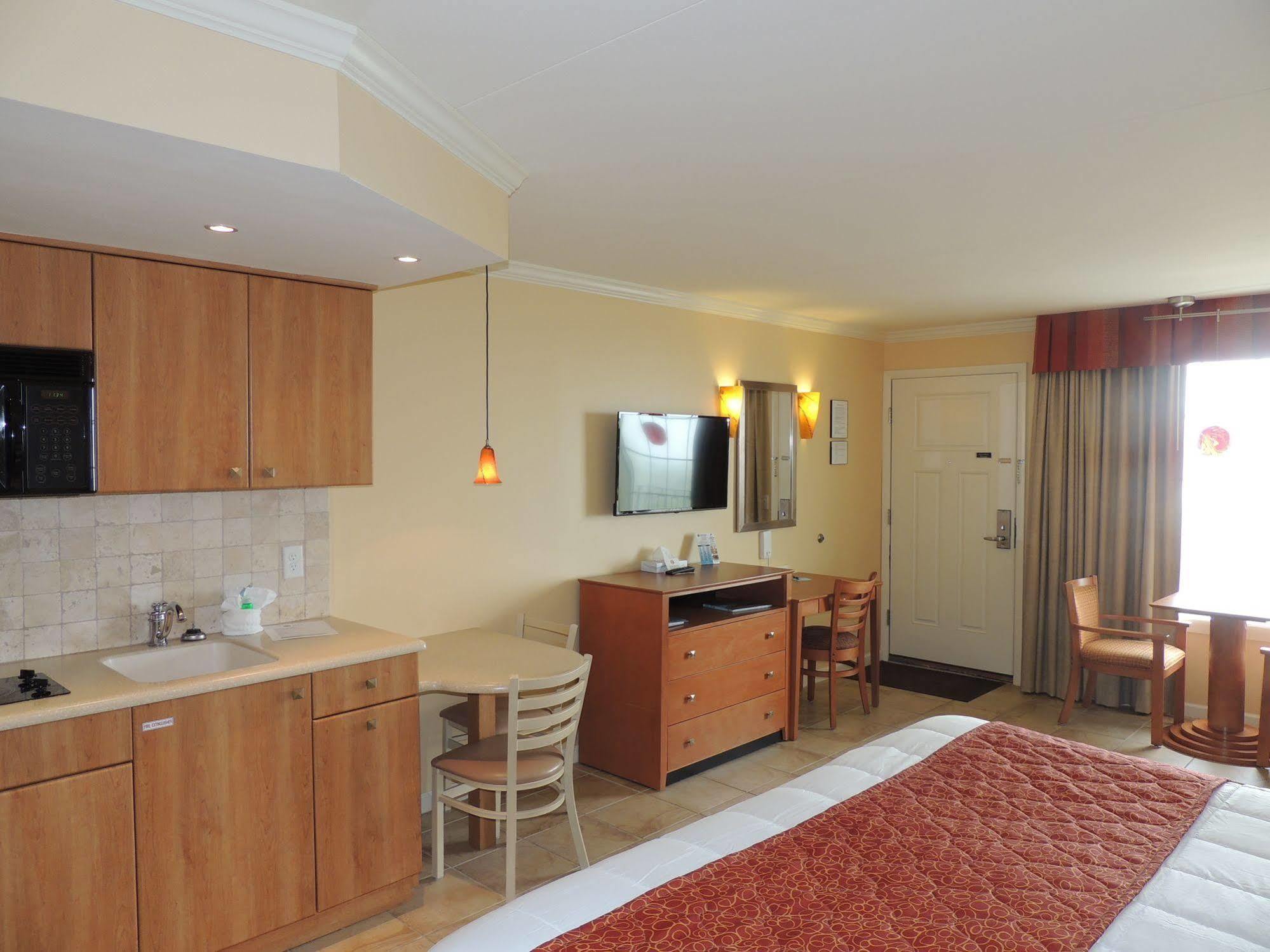Fleur De Lis Beach Motel Wildwood Crest Exterior photo